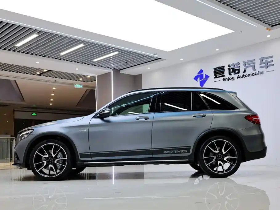 Mercedes-Benz GLC AMG — фото 3