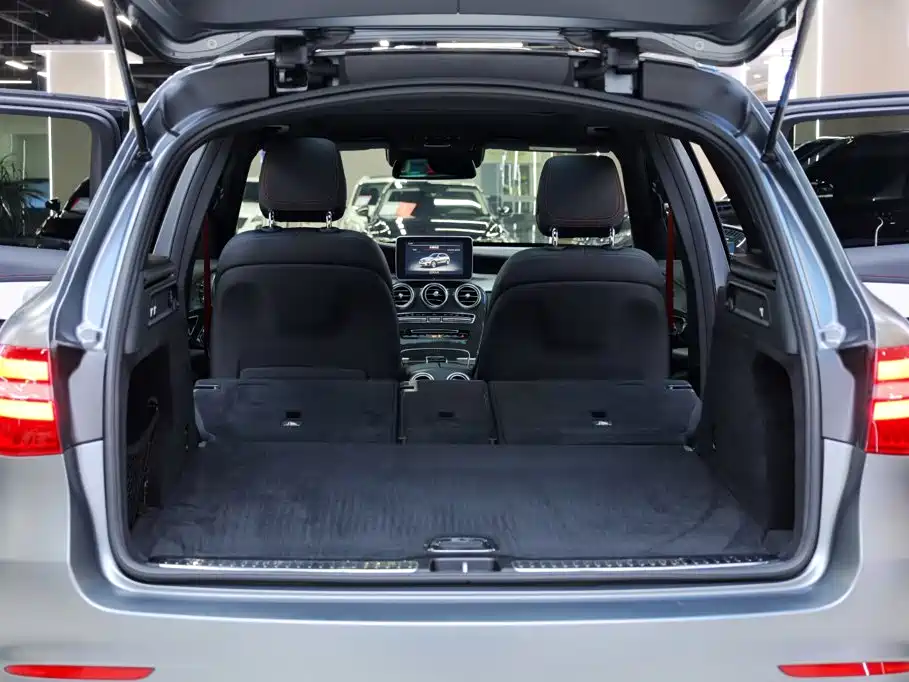 Mercedes-Benz GLC AMG — фото 36