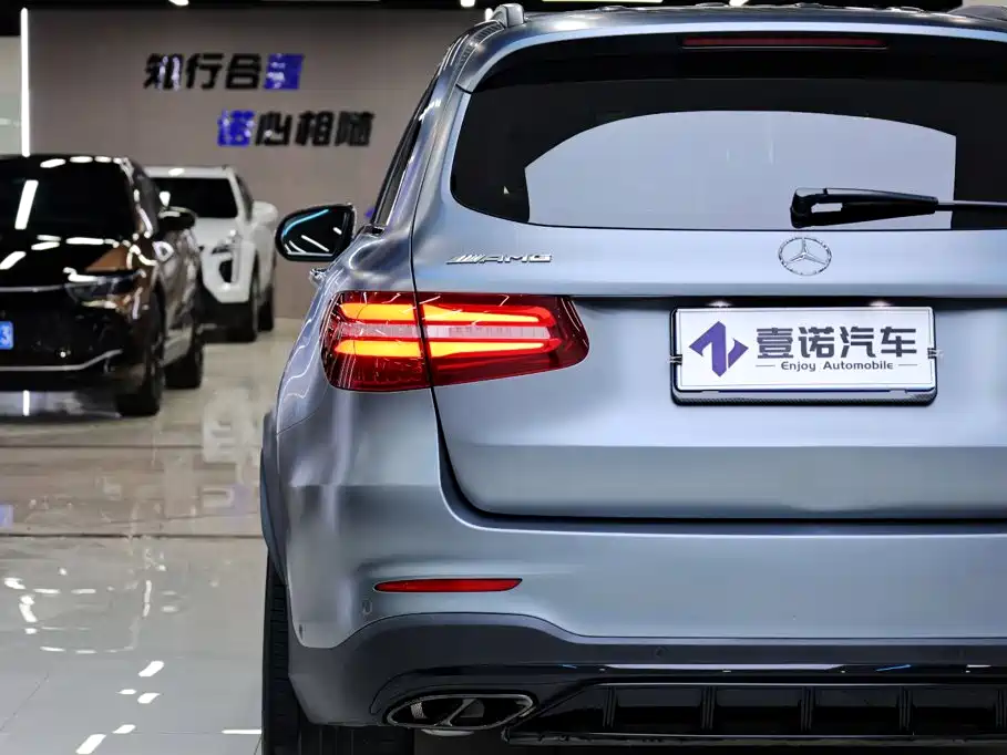 Mercedes-Benz GLC AMG — фото 8