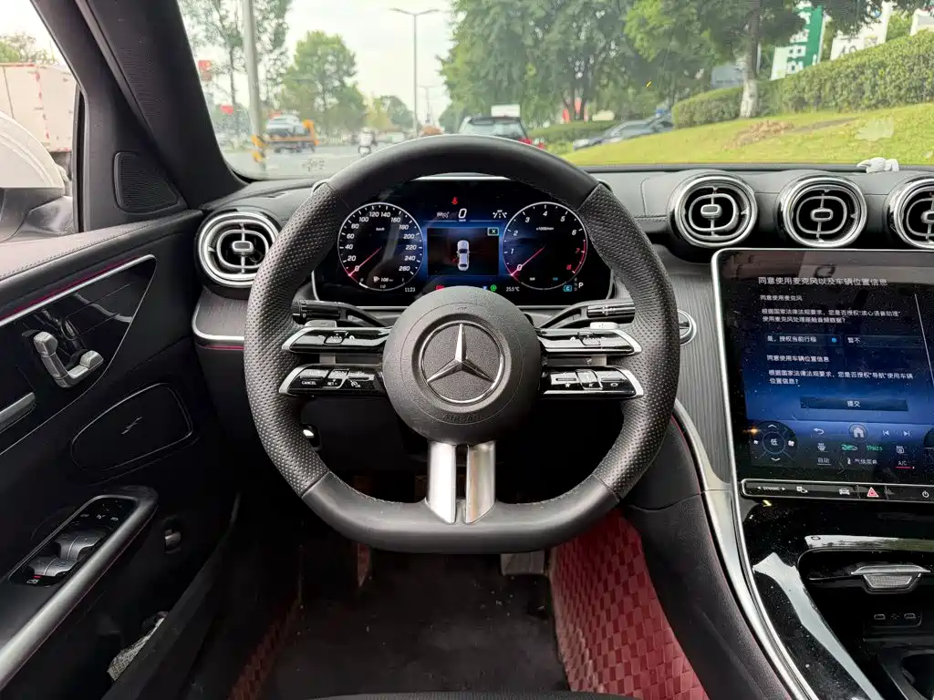 Mercedes-Benz C-Class — фото 14