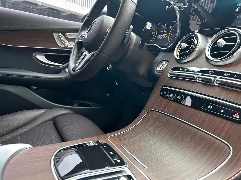 Mercedes-Benz GLC — фото 13