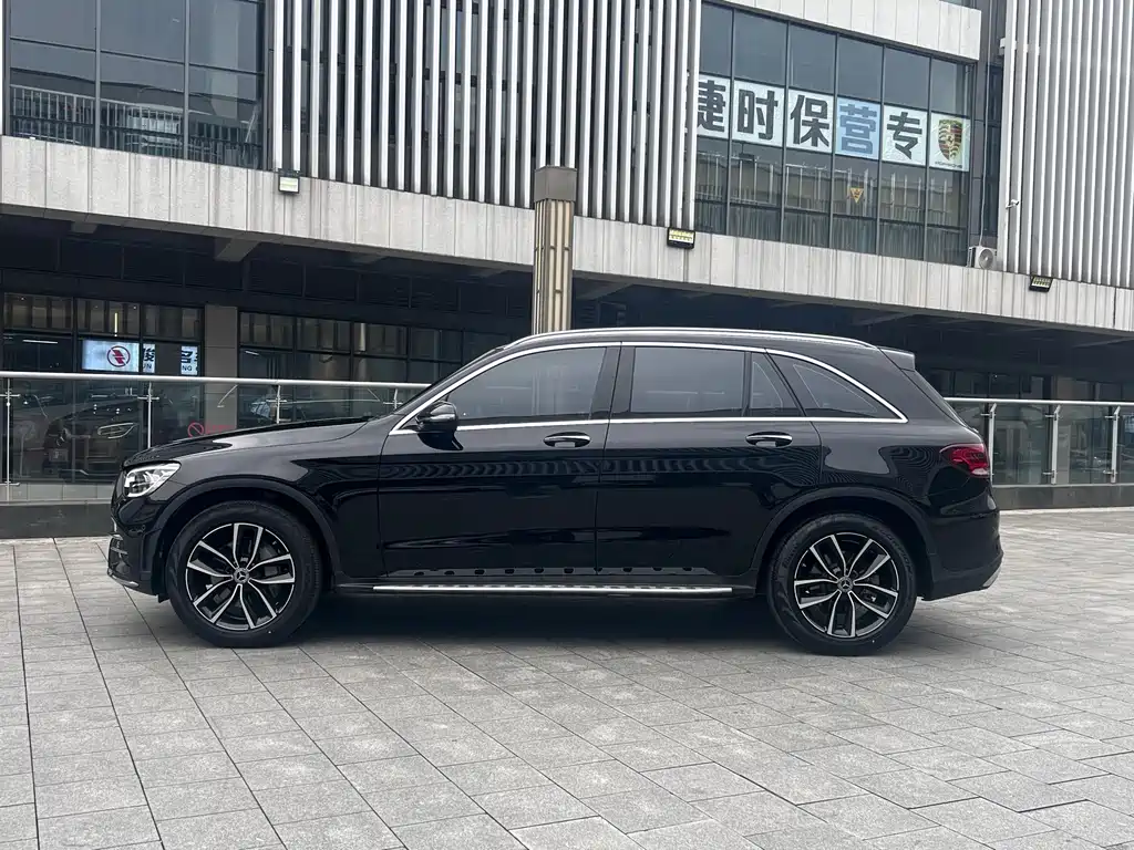 Mercedes-Benz GLC — фото 14