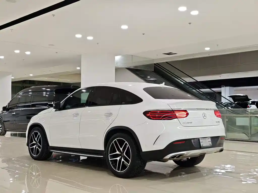 Mercedes-Benz GLE Coupe AMG — фото 3