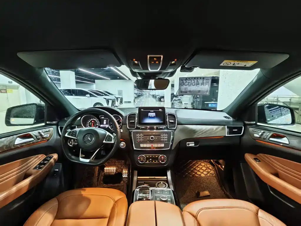 Mercedes-Benz GLE Coupe AMG — фото 9