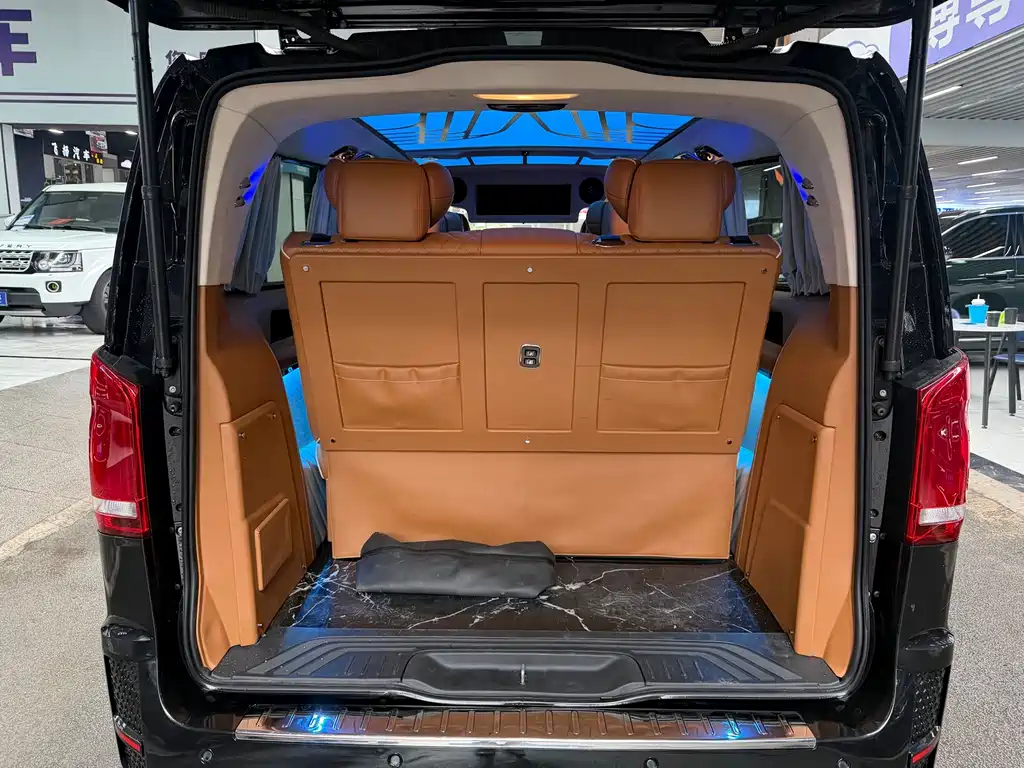 Mercedes-Benz Vito — фото 19
