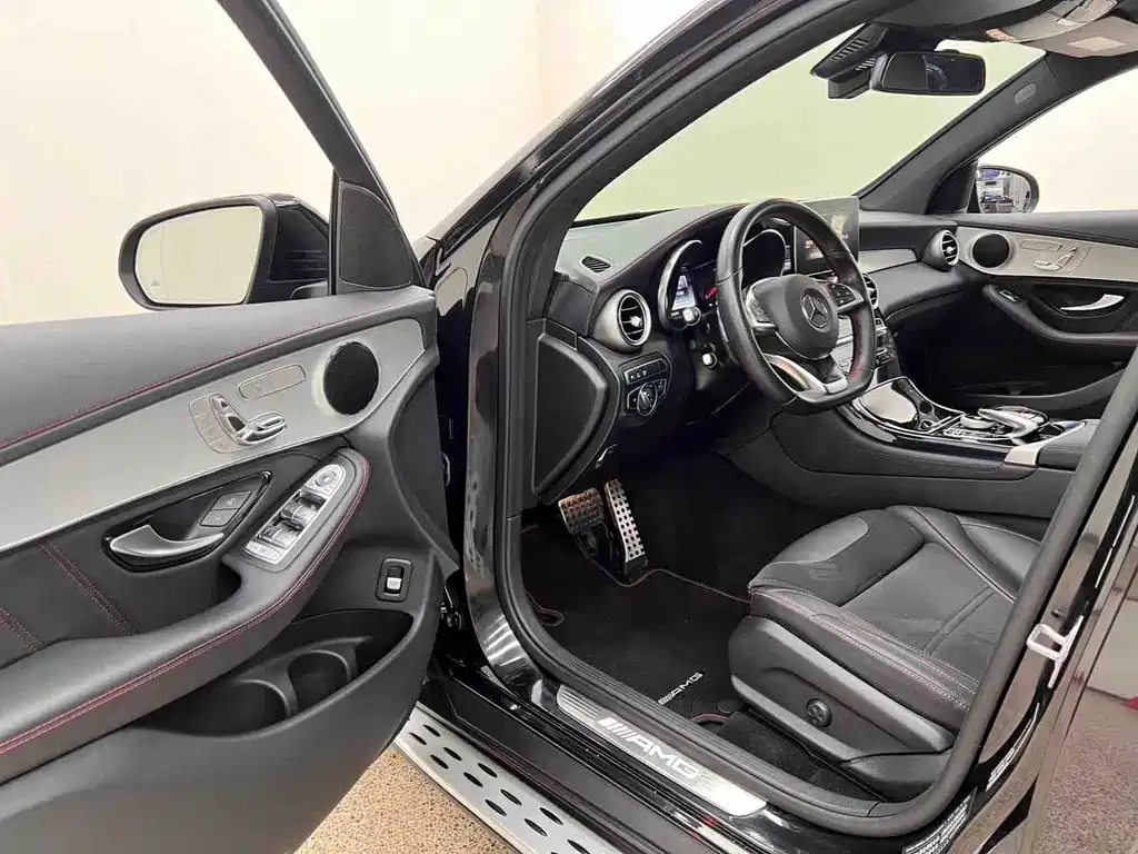 Mercedes-Benz GLC AMG — фото 8