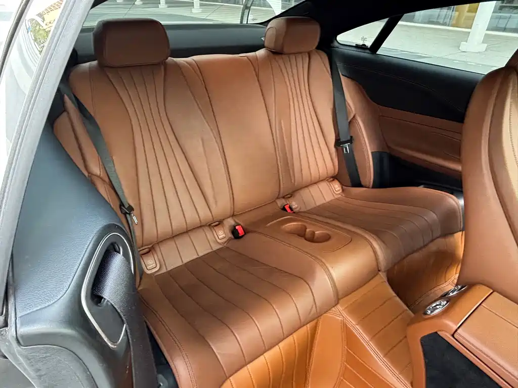 Mercedes-Benz E-Class (Import) — фото 11