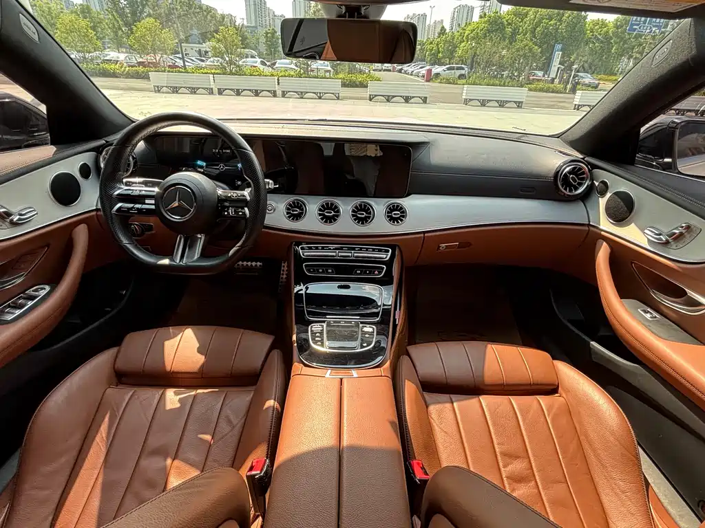 Mercedes-Benz E-Class (Import) — фото 15