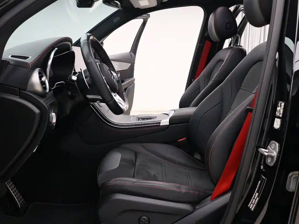 Mercedes-Benz GLC AMG — фото 2