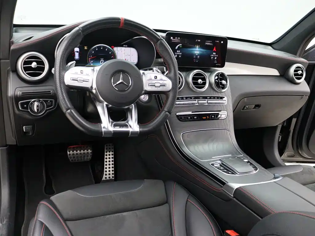 Mercedes-Benz GLC AMG — фото 8