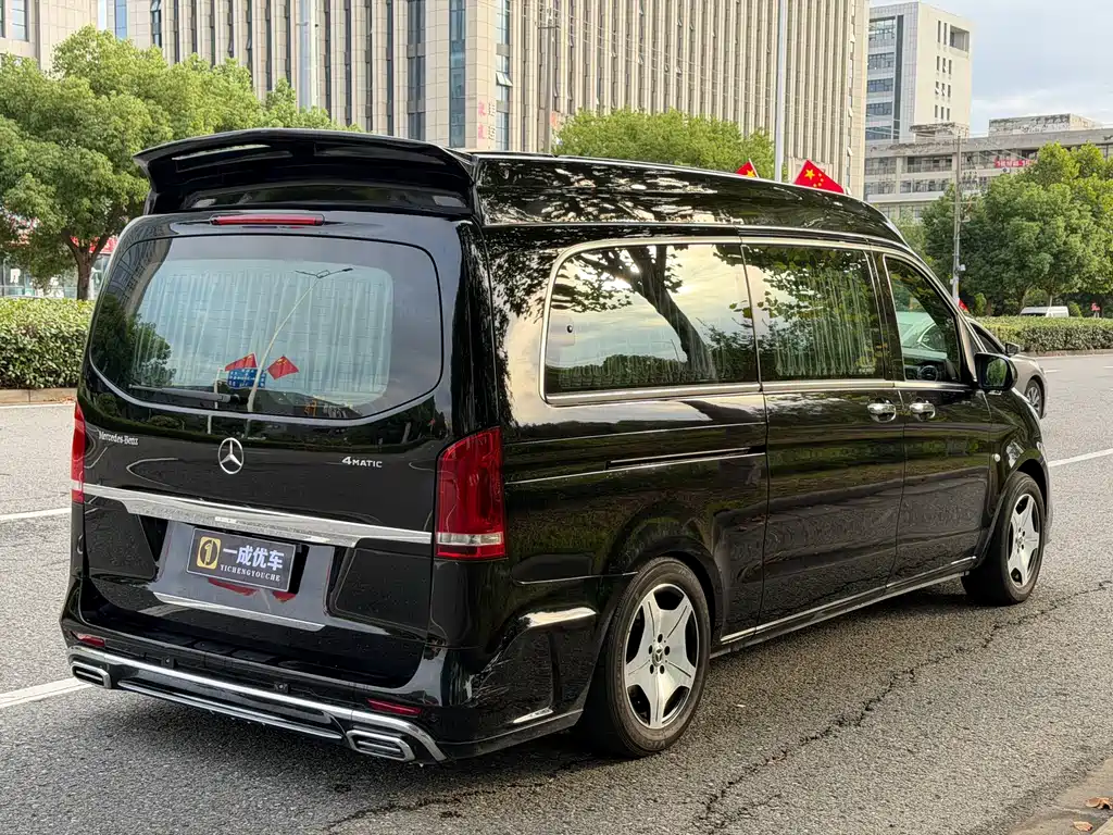 Mercedes-Benz Vito — фото 14
