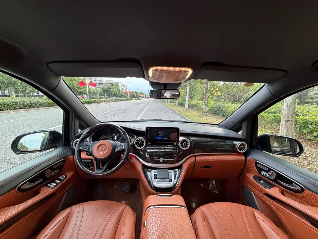 Mercedes-Benz Vito — фото 19