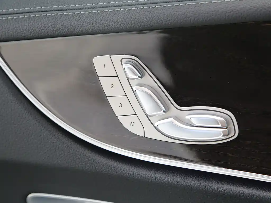 Mercedes-Benz E-Class (Import) — фото 14