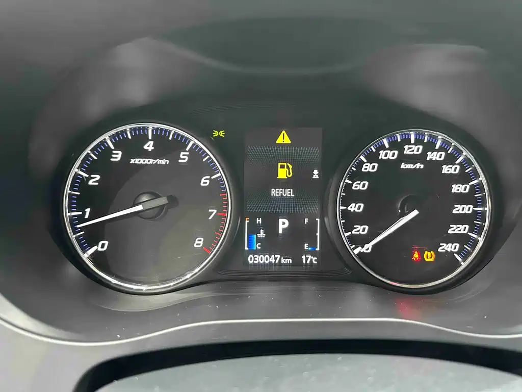 Mitsubishi Outlander — фото 11