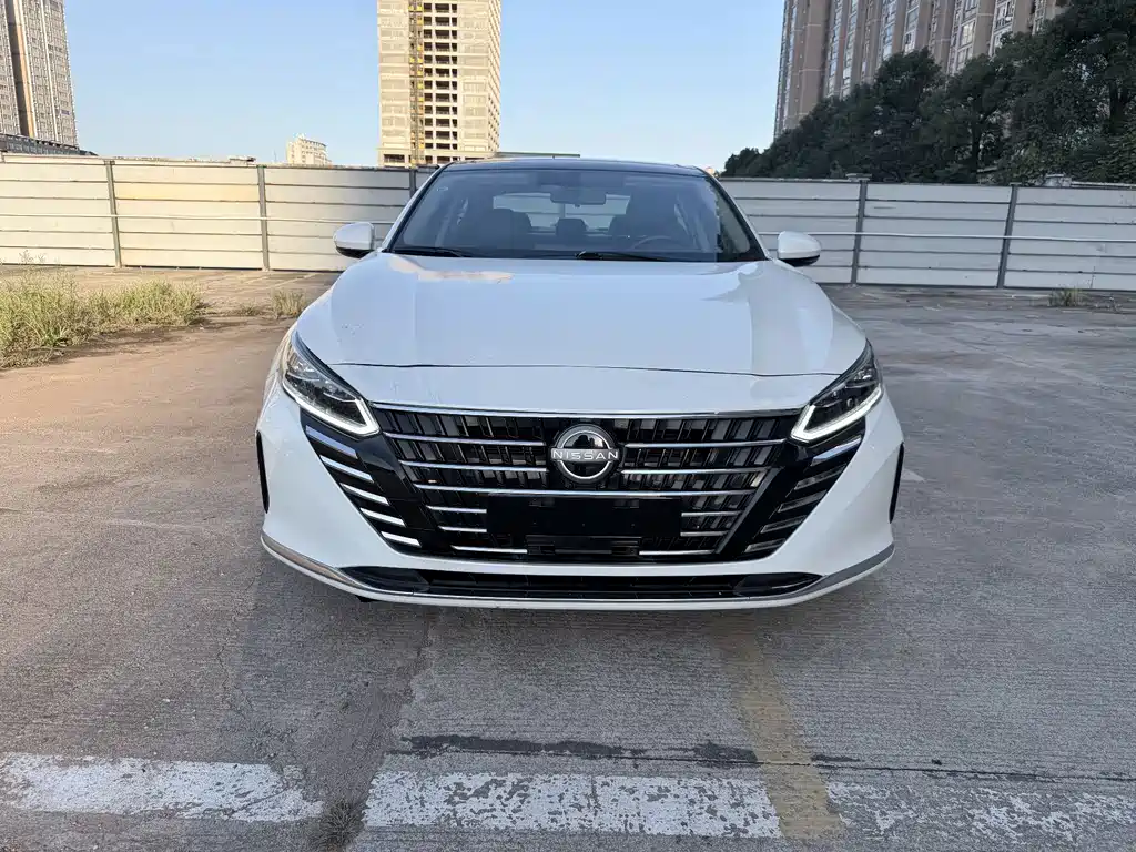 Nissan Teana — фото 2