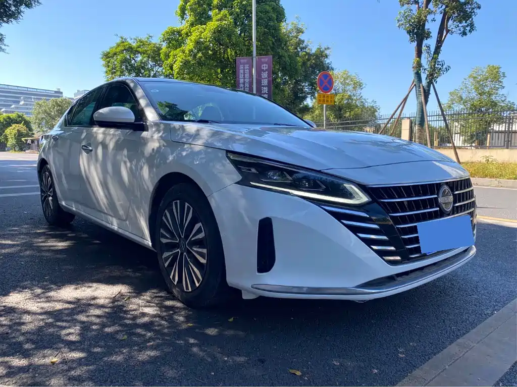 Nissan Teana — фото 3