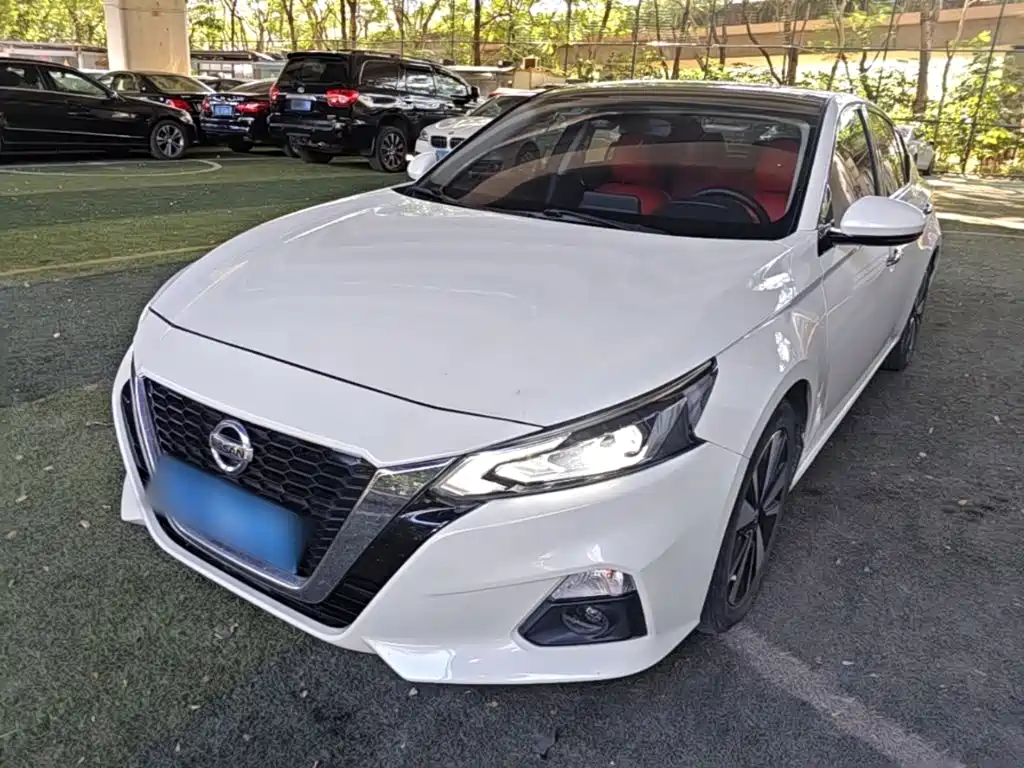 Nissan Teana — фото 2