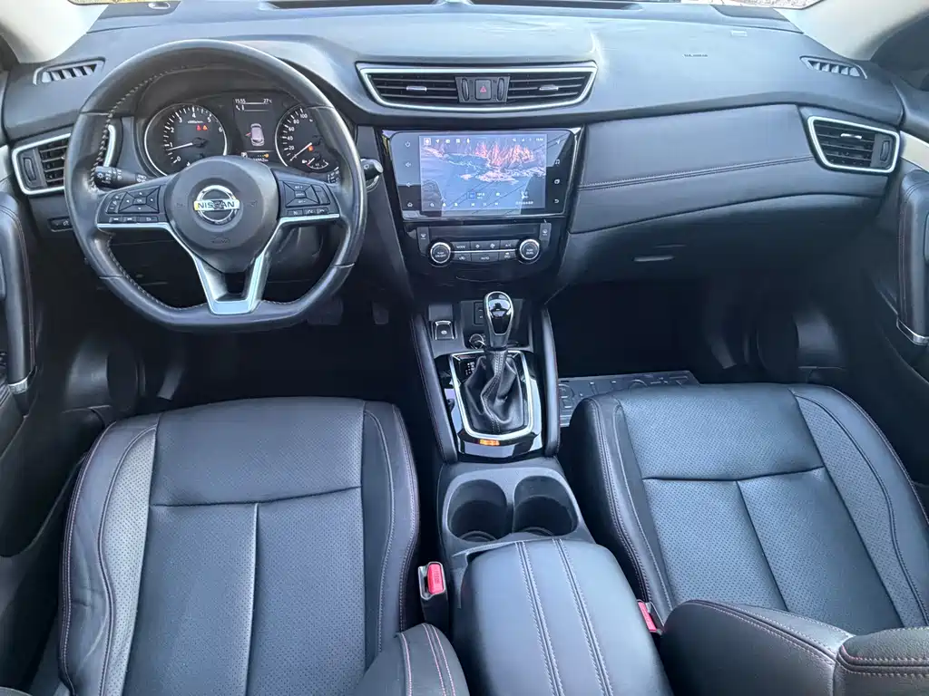 Nissan Qashqai — фото 10