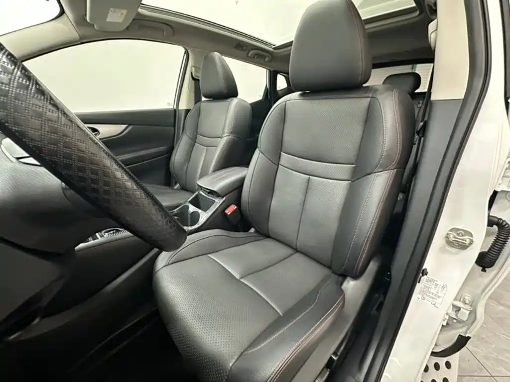 Nissan Qashqai — фото 15