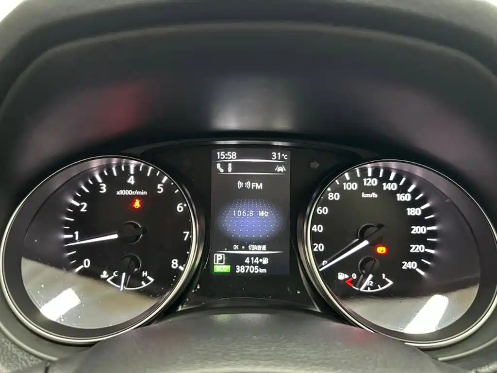Nissan Qashqai — фото 16