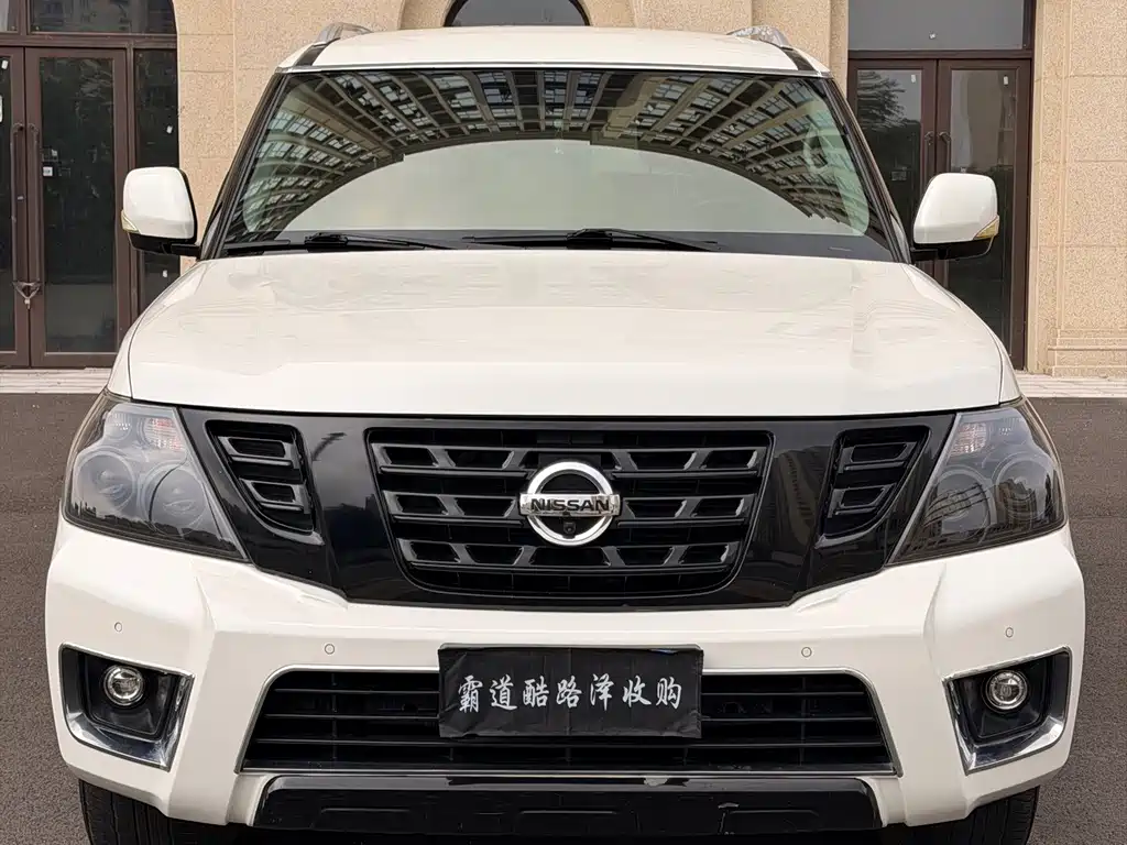 Nissan Patrol — фото 3