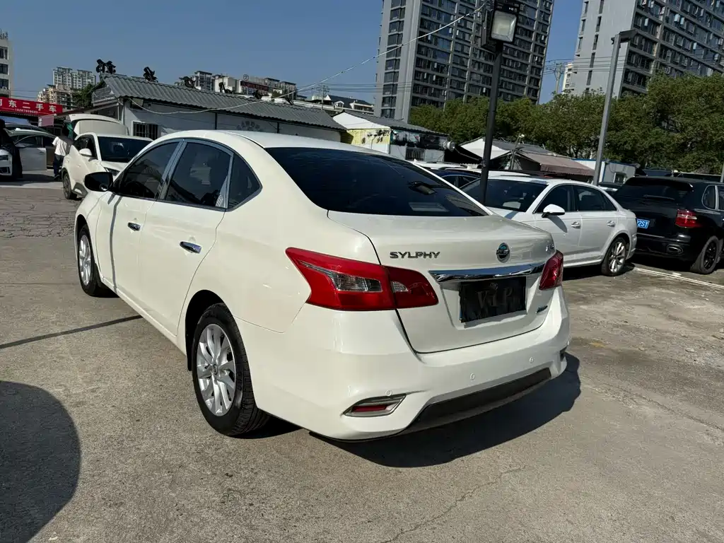 Nissan Sylphy — фото 8