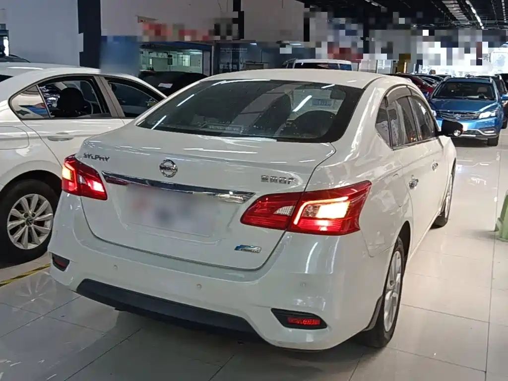 Nissan Sylphy — фото 7