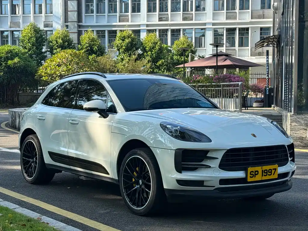 Porsche Macan — фото 3
