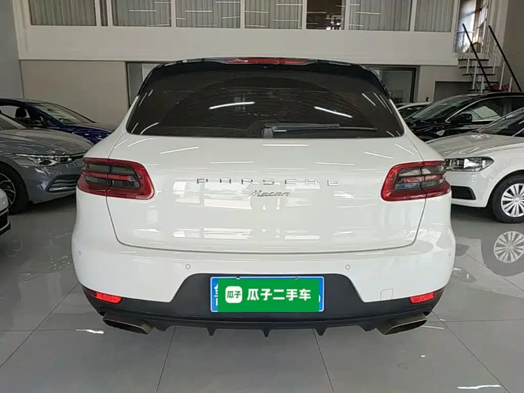 Porsche Macan — фото 6