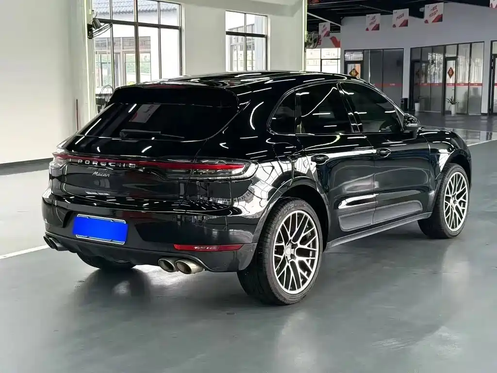 Porsche Macan — фото 5