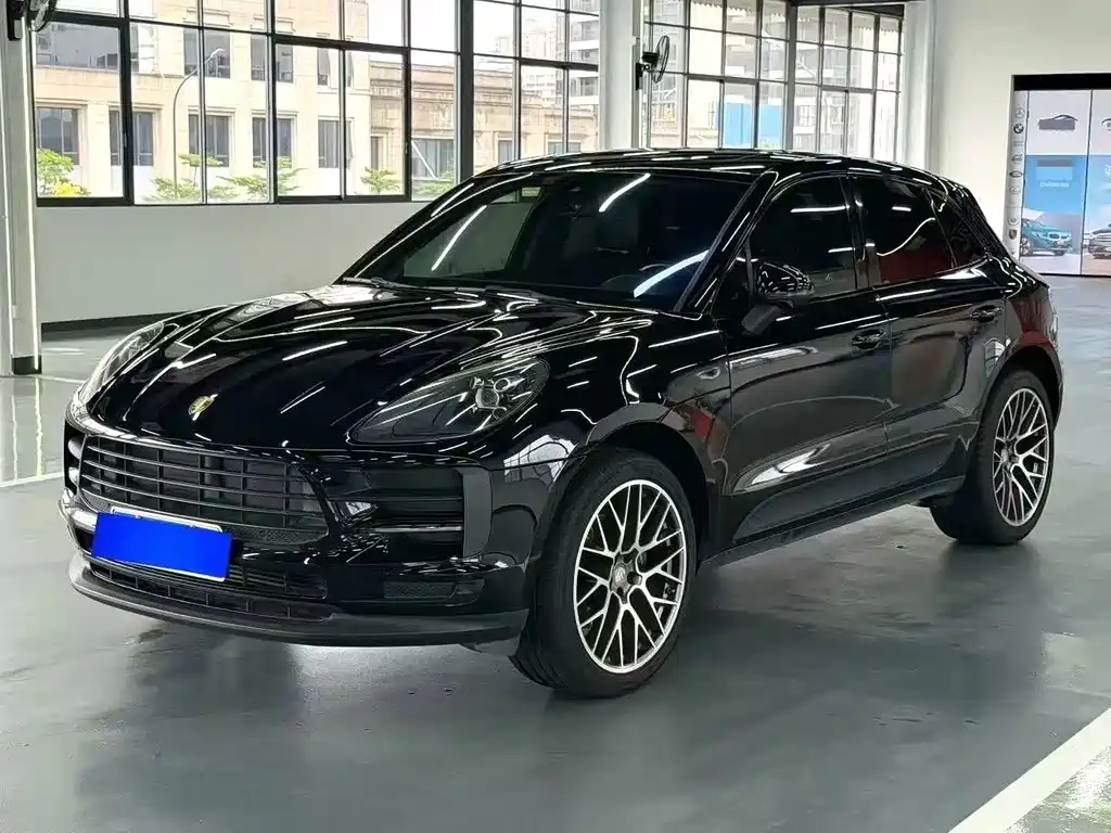 Porsche Macan — фото 6