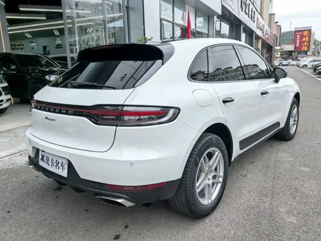 Porsche Macan — фото 7