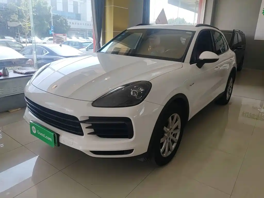 Porsche Cayenne Hybrid — фото 2