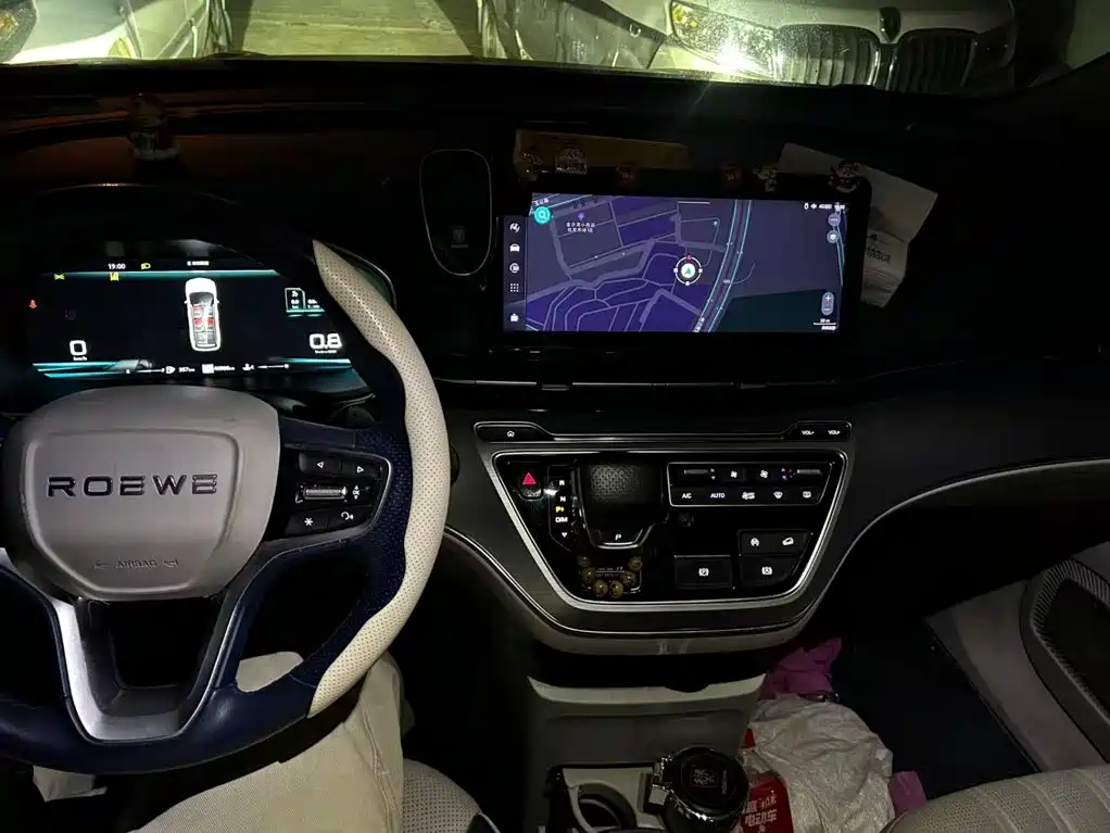 Roewe iMAX8 — фото 4