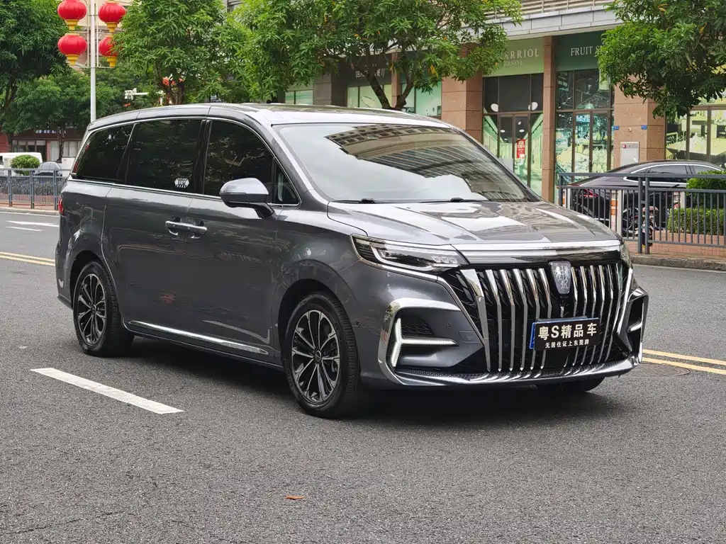 Roewe iMAX8 — фото 3