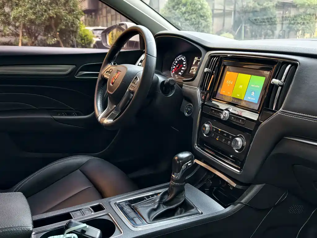 Roewe i6 Classic — фото 17