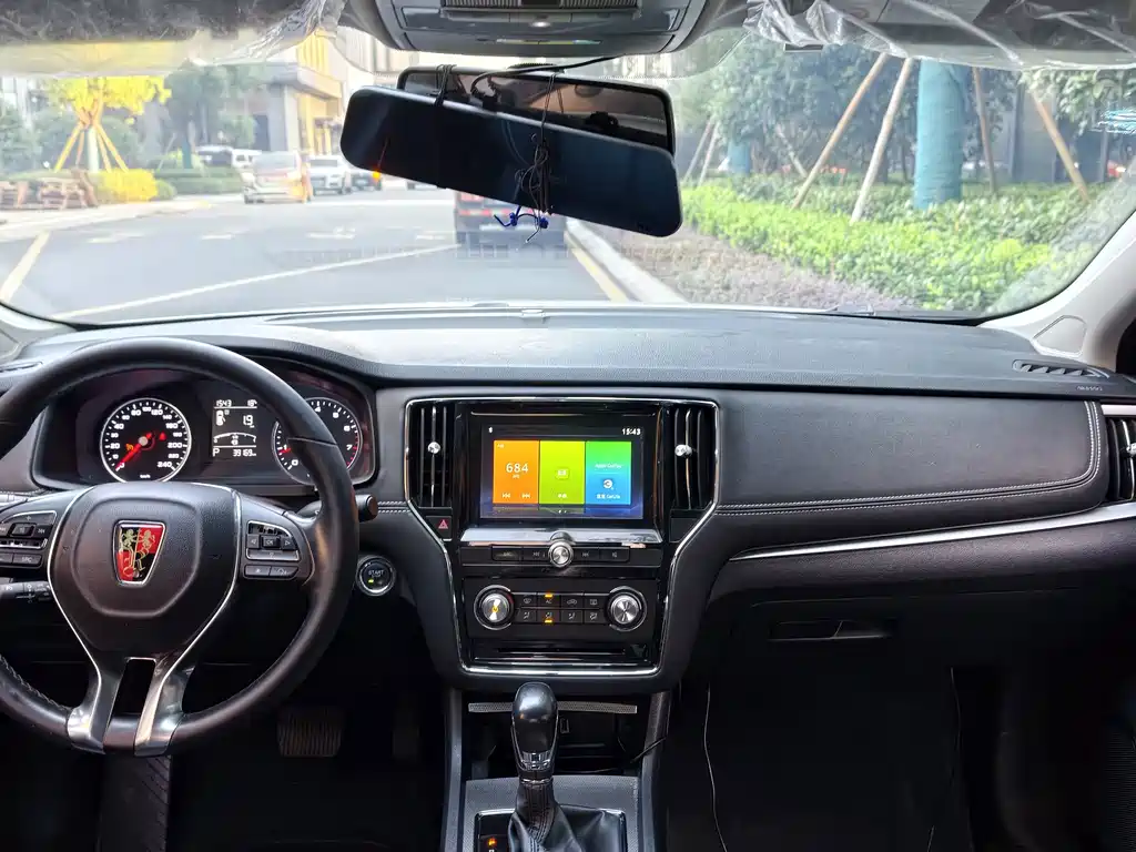 Roewe i6 Classic — фото 20