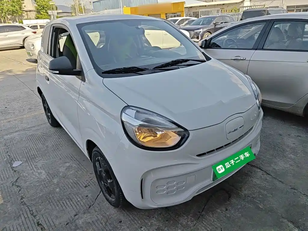Roewe Clever — фото 4