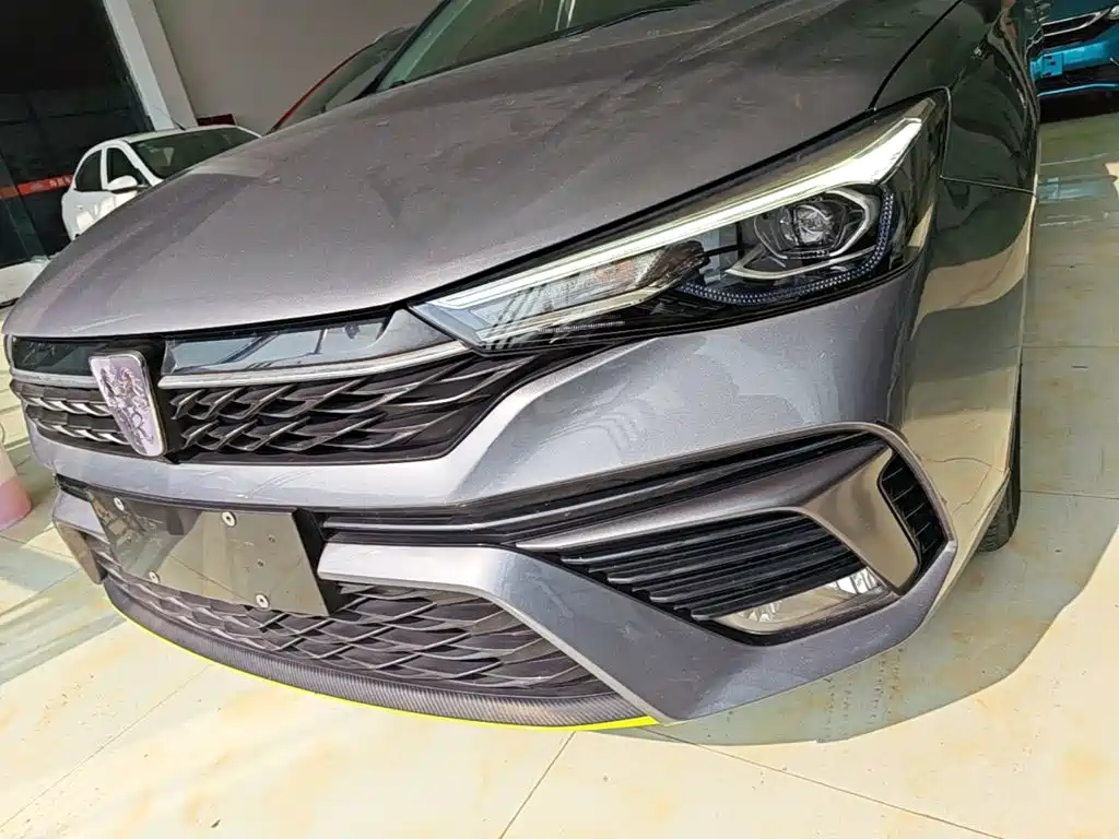 Roewe i5 — фото 24