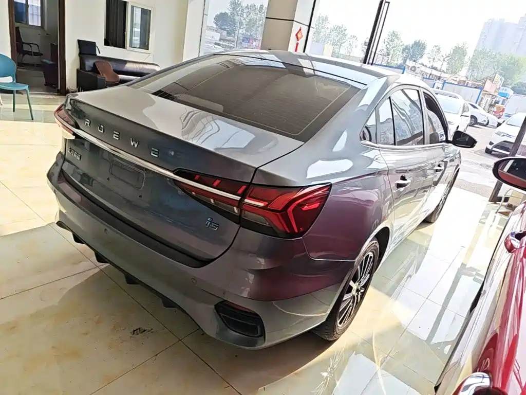 Roewe i5 — фото 7