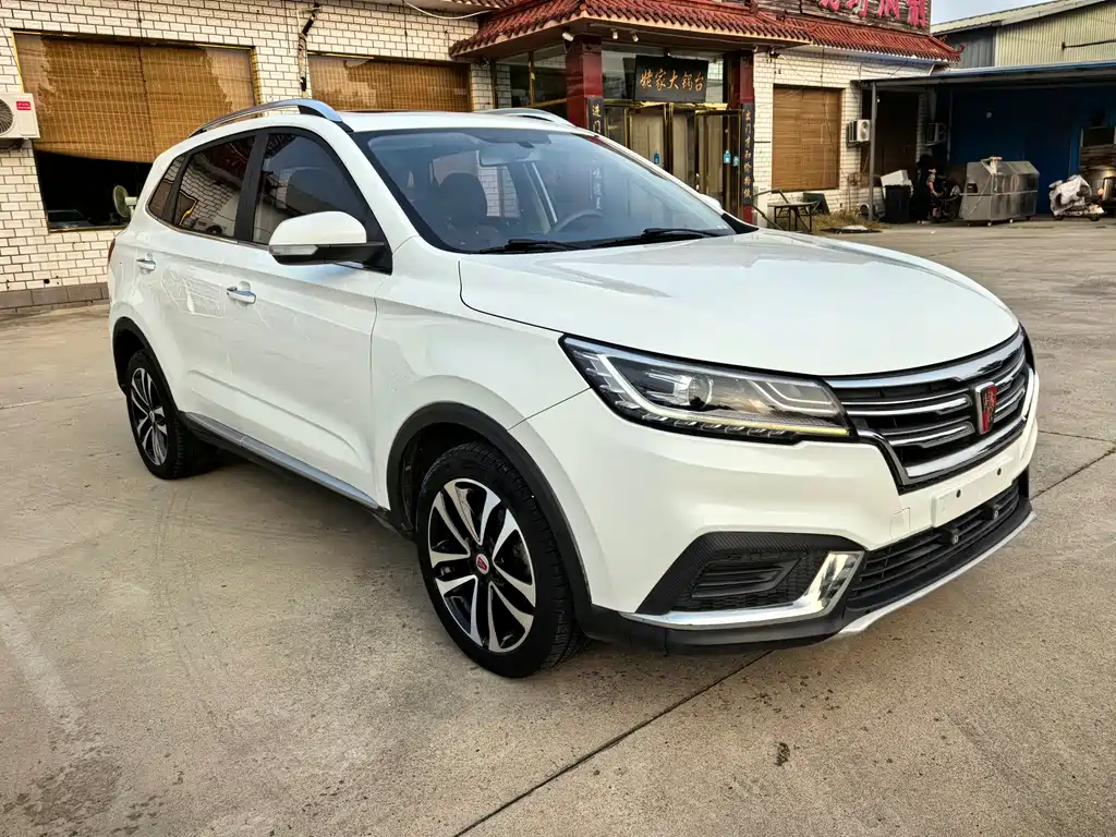 Roewe RX3 — фото 3
