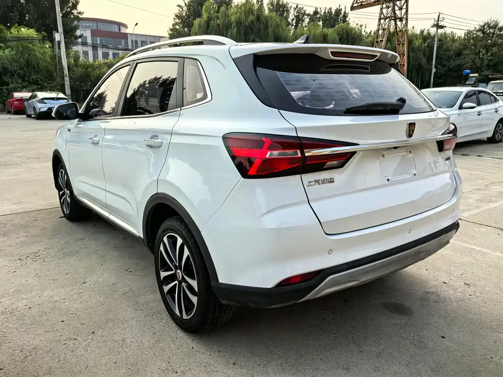 Roewe RX3 — фото 5