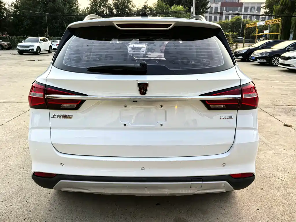 Roewe RX3 — фото 6