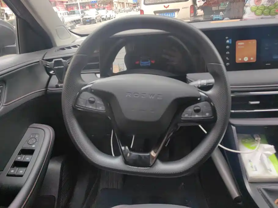 Roewe i5 — фото 15