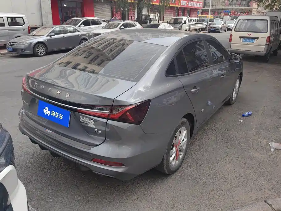 Roewe i5 — фото 3