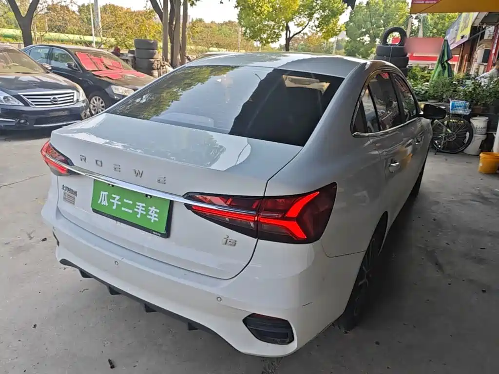 Roewe i5 — фото 7
