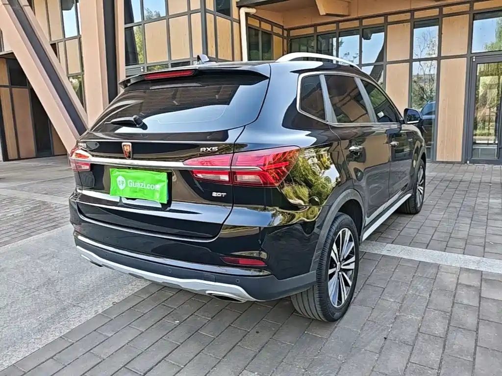Roewe RX5 — фото 7