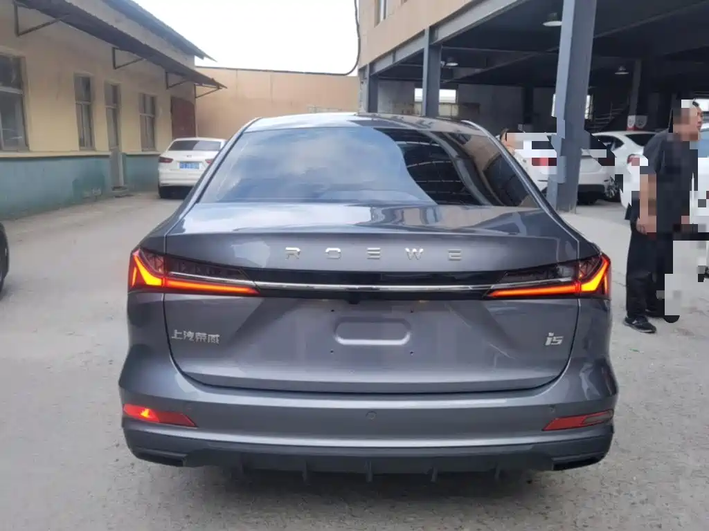 Roewe i5 — фото 6