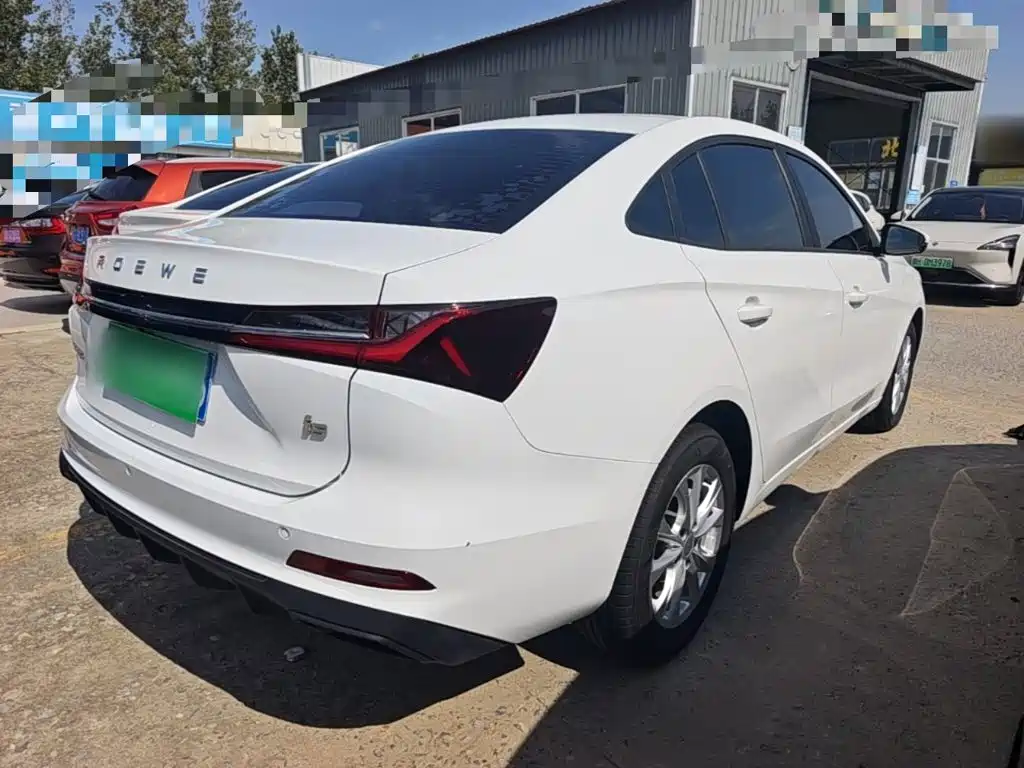 Roewe i5 — фото 7