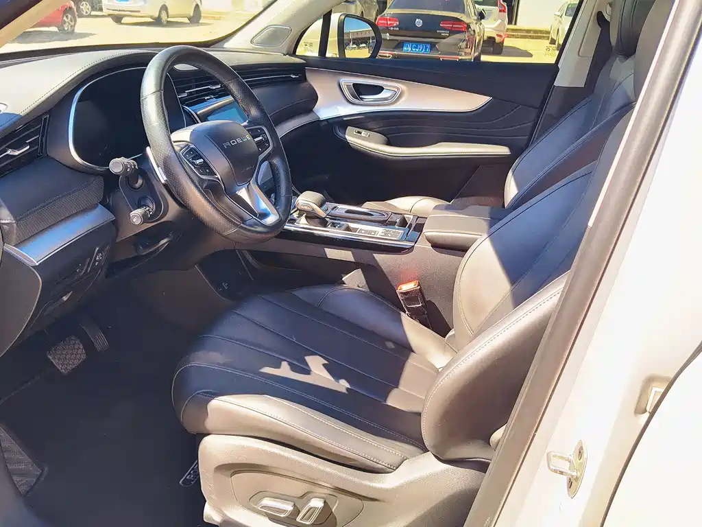 Roewe RX5 eMAX — фото 8